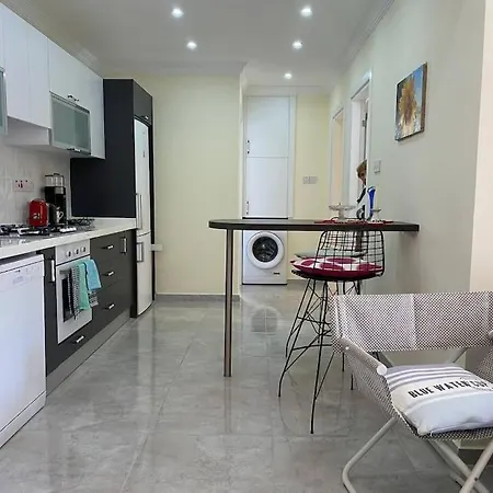 New 2-bedr Flat In North Cyprus Kyrenia (Northern Cyprus)